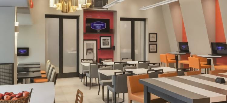 希尔顿欢朋酒店-兰伯顿(Hampton Inn Lumberton)图片