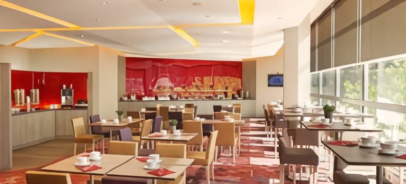 大洋洲克雷蒙费兰德酒店(Oceania Clermont Ferrand)图片