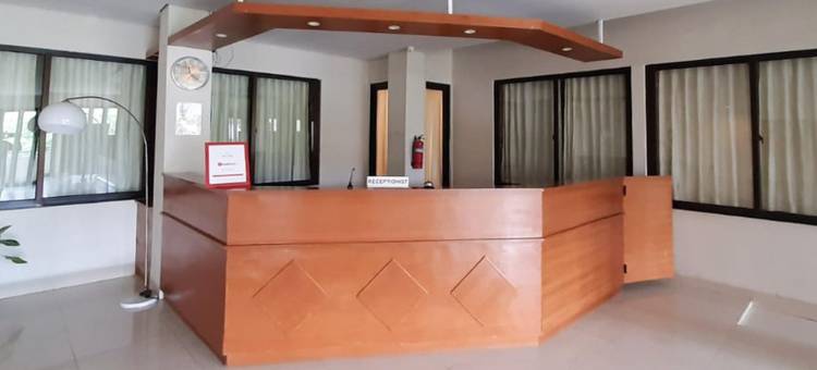 红多兹Plus酒店@比通市中心(RedDoorz Plus @ Bitung City Center)图片