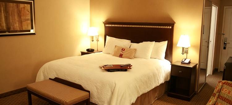 希尔顿欢朋酒店-托皮卡(Hampton Inn Topeka)图片