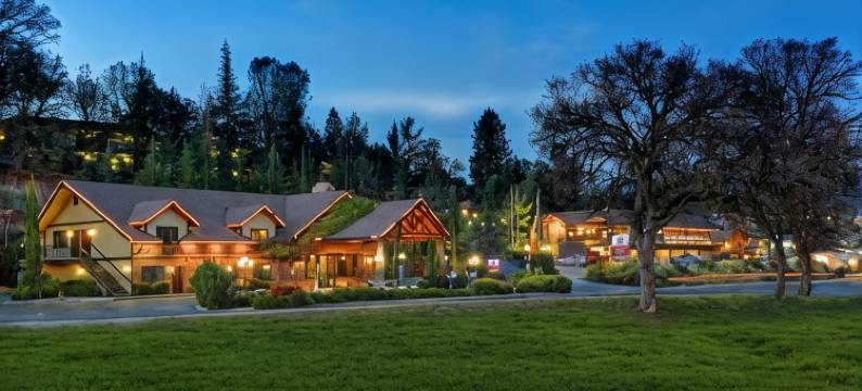 优胜美地贝斯特韦斯特优质酒店(Best Western Plus Yosemite Gateway Inn)图片