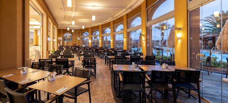 佩斯塔纳波尔图圣海滩度假村(食宿全包)(Pestana Porto Santo All Inclusive, Premium Beach & Spa Resort)图片