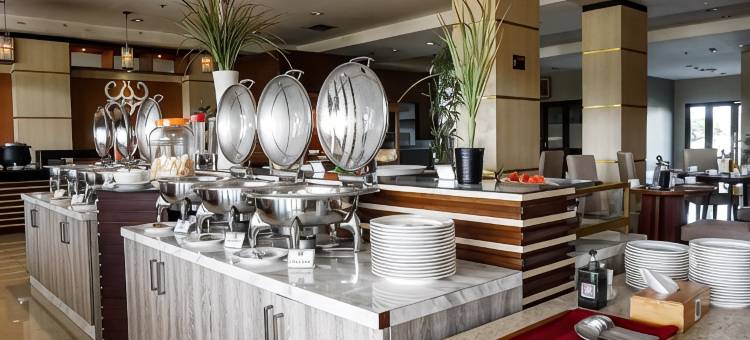 苏丹拉贾​​酒店，会展娱乐(Sutan Raja Hotel & Convention Centre Manado)图片