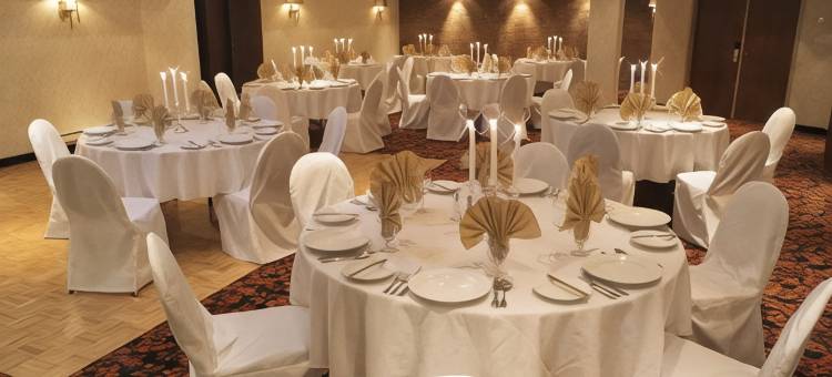 蒙特娄机场希尔顿逸林酒店(DoubleTree by Hilton Montreal Airport)图片