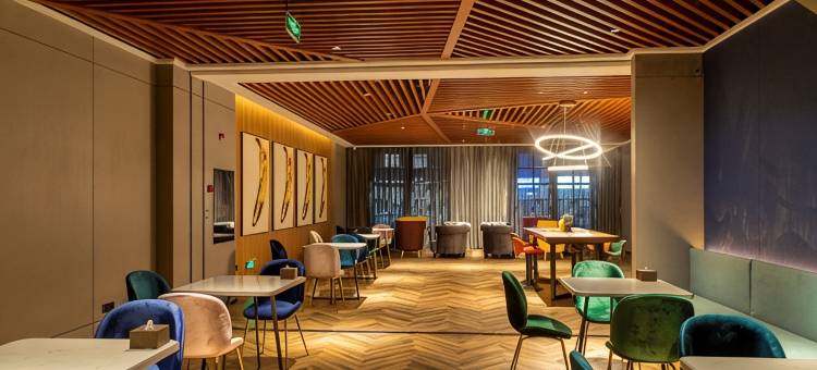 漫度仕家酒店(潍坊高铁北站中凯物流园店)图片