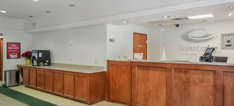 伊克诺酒店及套房(Econo Lodge Inn & Suites)图片