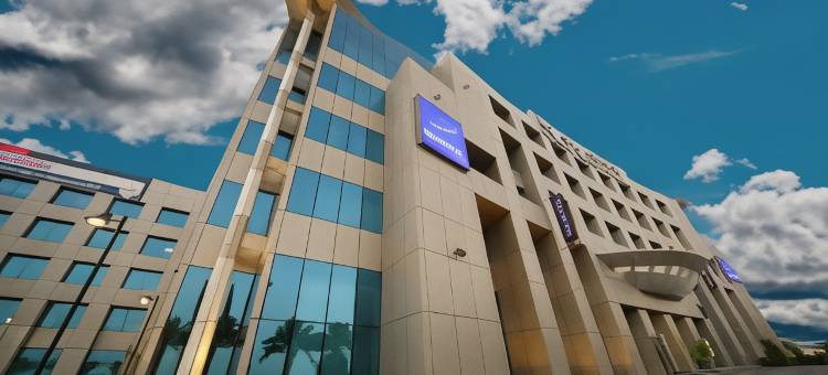 达曼商业园诺富特酒店(Novotel Dammam Business Park)图片