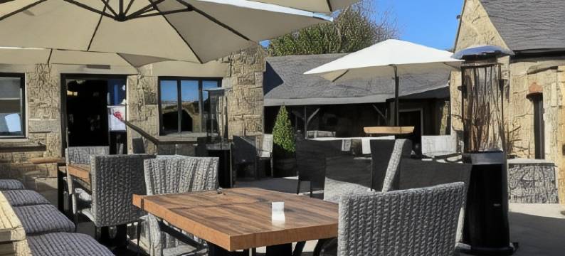 奥克斯酒店(The Oaks Hotel)图片