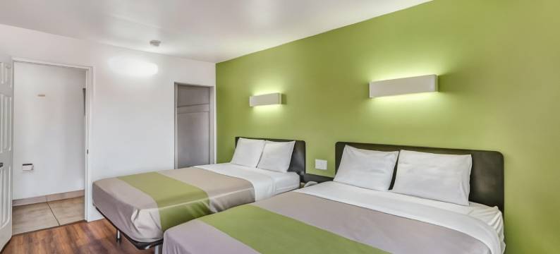 维塞利亚6号汽车旅馆(Motel 6 Visalia, CA)图片