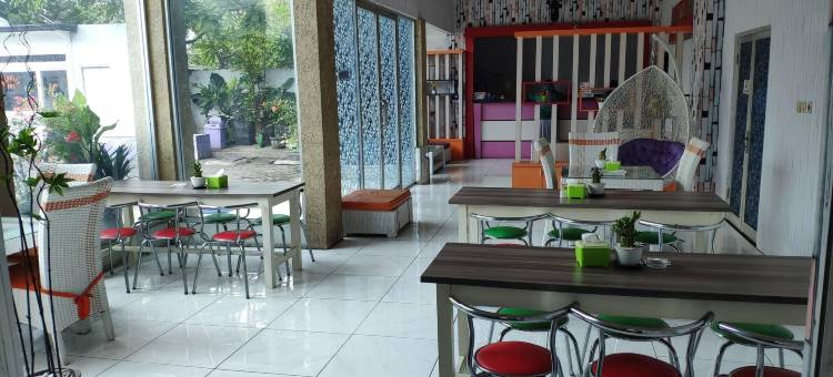 布根维尔伊斯兰酒店(Hotel Boegenviel Syariah)图片