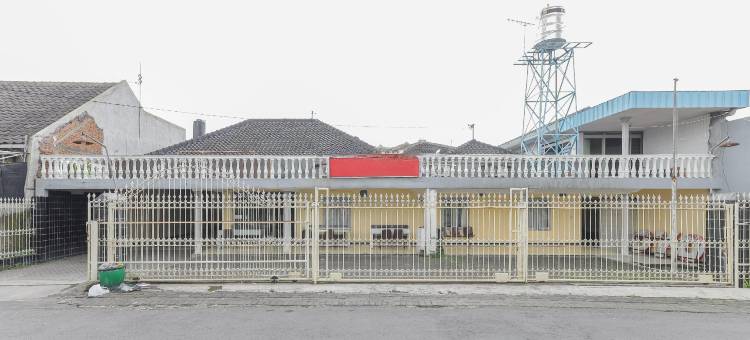 红门 @ CBR 住宅布林宾(RedDoorz at CBR Residence Blimbing)图片