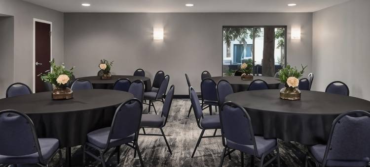 柯林斯堡万怡酒店(Courtyard Fort Collins)图片