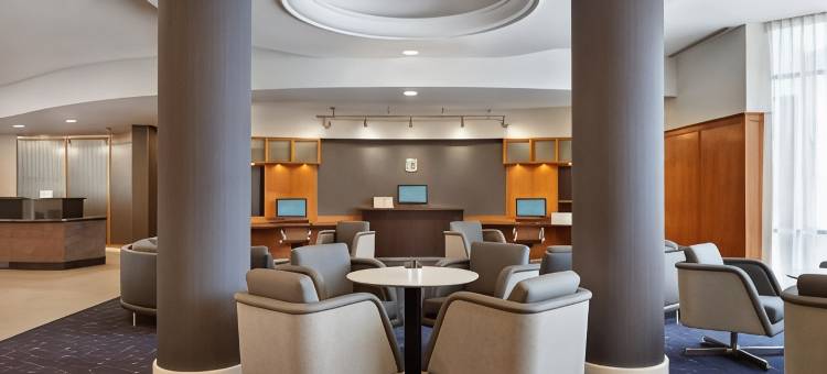 多伦多密西沙加梅多维尔万怡酒店(Courtyard Toronto Mississauga/Meadowvale)图片