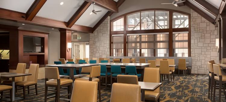 Residence Inn Kansas City Airport图片