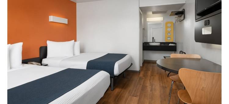 格林贝朗博6号汽车旅馆(Motel 6 Green Bay, WI - Lambeau)图片