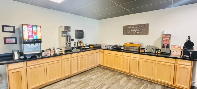 费尔布里奇客栈和套房库尔罗(FairBridge Inn & Suites Cuero)图片