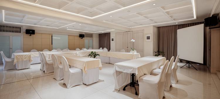 Alron 库塔酒店 由 Archipelago 提供(Alron Hotel Kuta Powered by Archipelago)图片