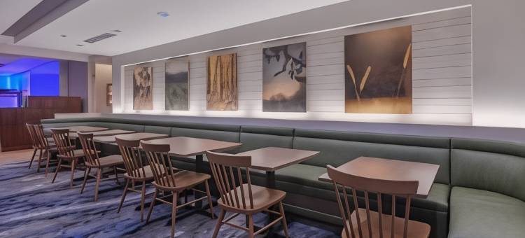 东大福克斯万枫套房酒店(Fairfield Inn & Suites East Grand Forks)图片
