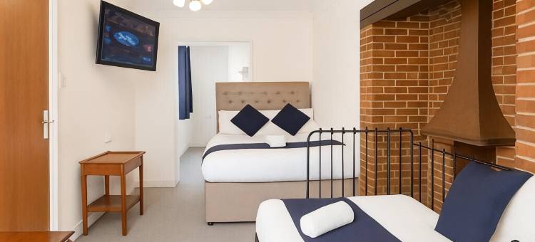 盖特威克四季旅馆(All Seasons Guest House Gatwick & Airport Parking)图片