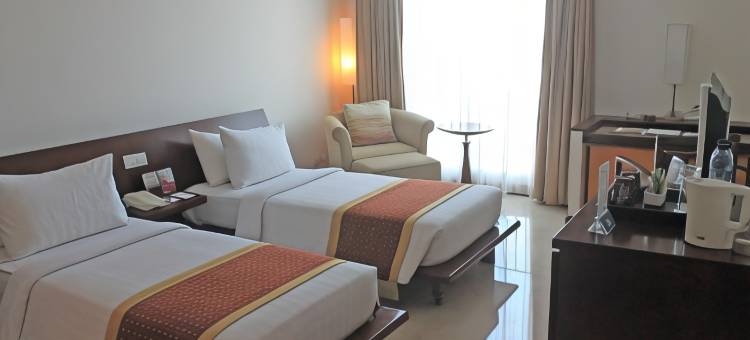 谏义里太阳大酒店(Grand Surya Hotel Kediri)图片