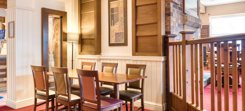 布伦特里普瑞米尔酒店(A120)(Premier Inn Braintree (A120))图片