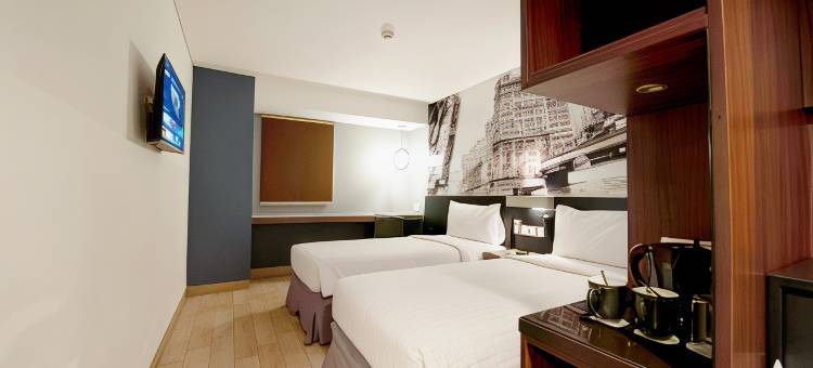 曼加杜阿广场霍鲁酒店(HORU Hotel Mangga Dua Square)图片