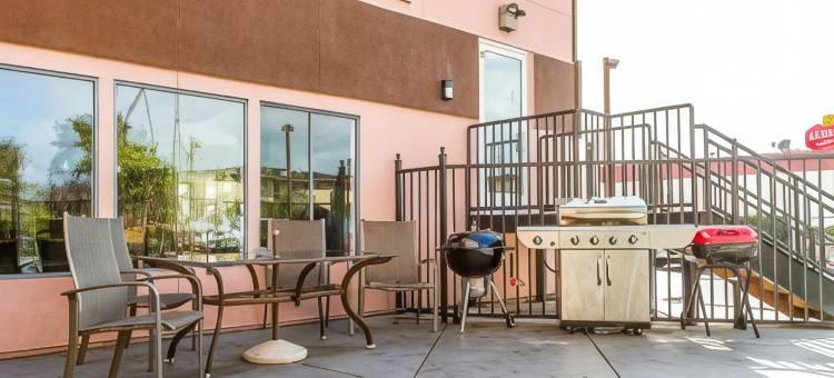 罗德韦套房酒店(Rodeway Inn & Suites Hayward - Oakland South)图片