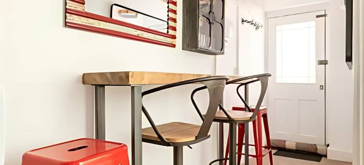 Bradstone Garden Retreat with Own Entrance图片