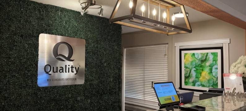 克雷斯特维尤 I-10 埃格林空军基地区域的品质酒店(Quality Inn Crestview I-10 Eglin AFB Area)图片