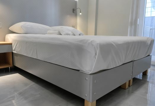 Makexclusive Hotel Overview