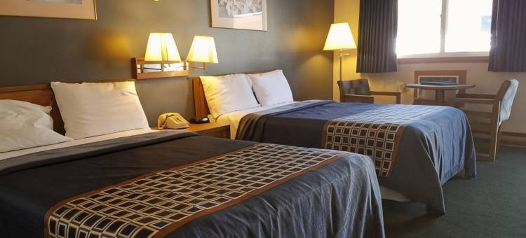 Travelodge by Wyndham Lake George NY图片