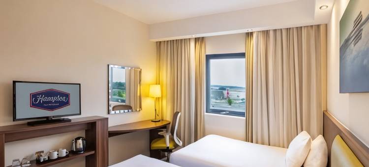 亨伯赛德机场希尔顿欢朋酒店(Hampton by Hilton Humberside Airport)图片