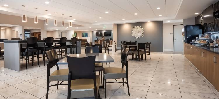 科灵加贝斯特韦斯特优质酒店(Best Western Plus Coalinga Inn)图片