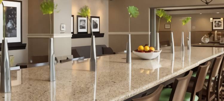 林肯东北I 80号欢朋套房酒店(Hampton Inn & Suites Lincoln Northeast/I-80)图片