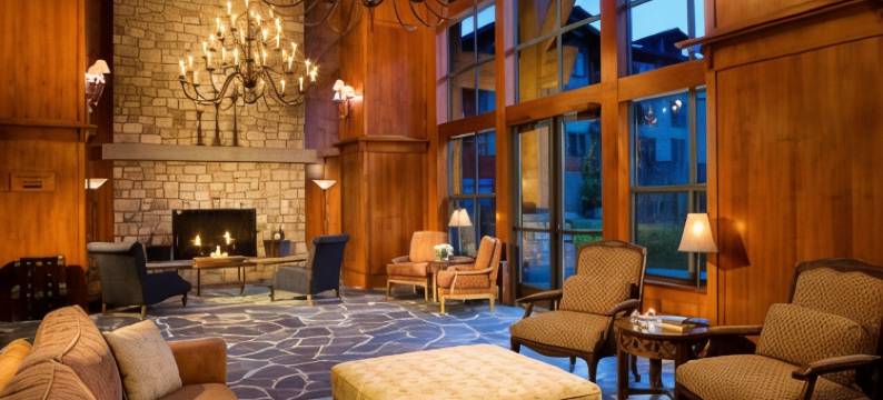 村庄小屋酒店(The Village Lodge)图片