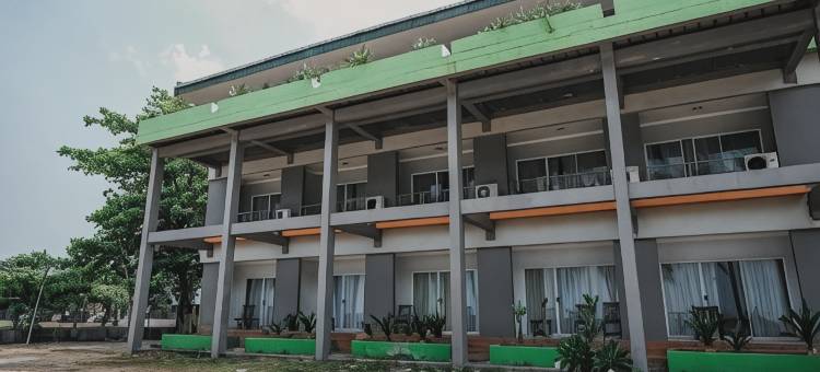 红多兹Plus酒店-近梅拉克港(RedDoorz Plus Near Pelabuhan Merak)图片