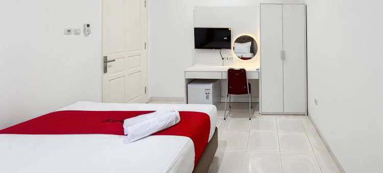 RedDoorz at Griya Martha Sumber Solo图片