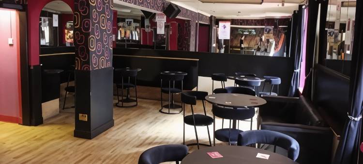 白鹿酒店(White Hart Hotel)图片