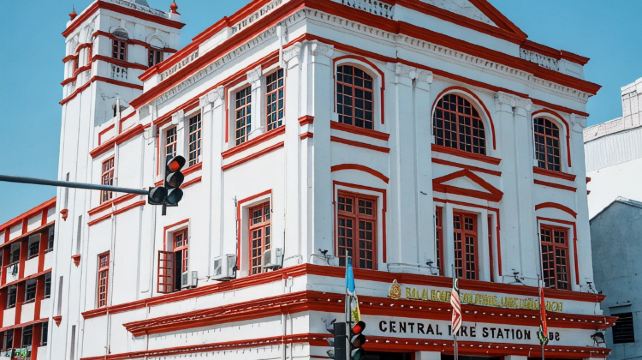 乔治市、沙巴+5