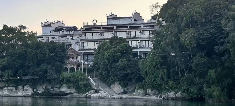 阳朔漓江富海江畔度假酒店(漓江竹筏漂流福利码头店)图片