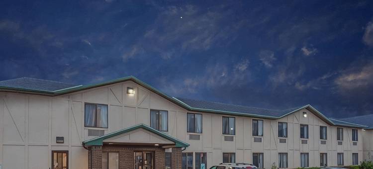 德拉文速 8 酒店(Super 8 By Wyndham Delavan Near Lake Geneva)(Delavan Inn and Suites)图片