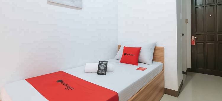 红多兹酒店 - 近伊洛伊洛国际机场(RedDoorz Near Iloilo International Airport)图片