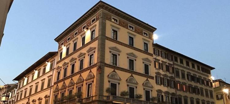 甘芭宫酒店(Palazzo Gamba Apartments Al Duomo)图片