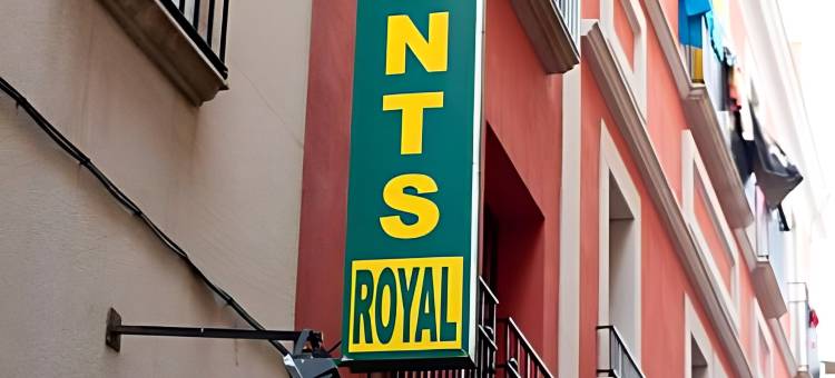 罗亚公寓酒店(Apartamentos Royal)图片