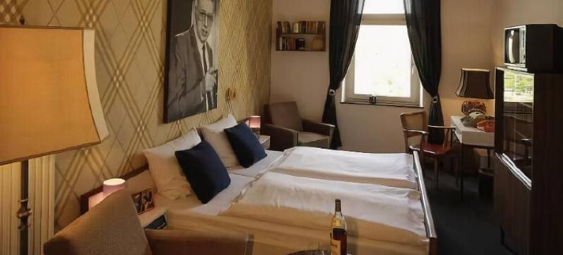 艾菲尔犯罪酒店(Eifelkrimihotel)图片