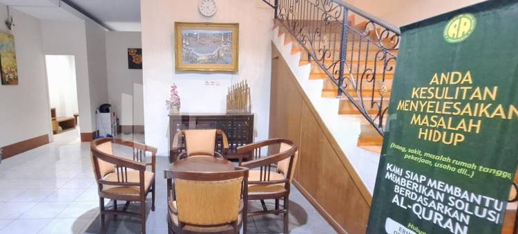 涅槃酒店塞图兰米特拉红门酒店(Nirvana Inn Seturan Mitra RedDoorz)图片