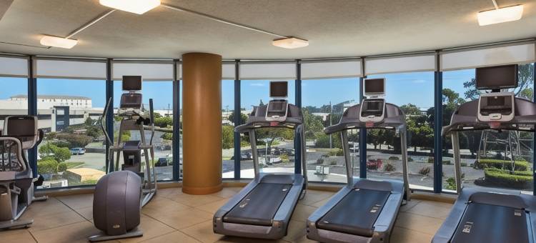 旧金山机场希尔顿安泊酒店-南旧金山(Embassy Suites by Hilton San Francisco Airport Oyster Point)图片