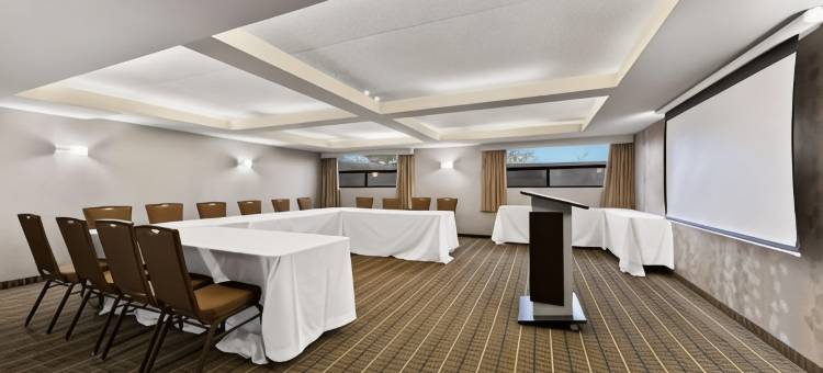 多伦多北约克贝斯特韦斯特优质套房酒店(Best Western Plus Toronto North York Hotel & Suites)图片