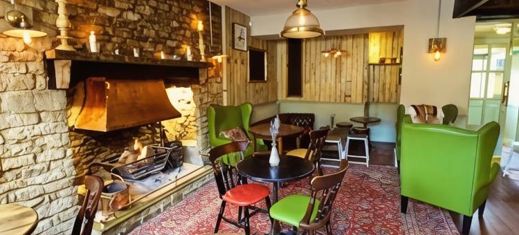 伍德斯托克阿姆斯旅馆(The Woodstock Arms)图片