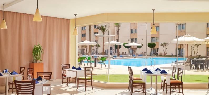 开罗机场诺富特酒店(Novotel Cairo Airport)图片